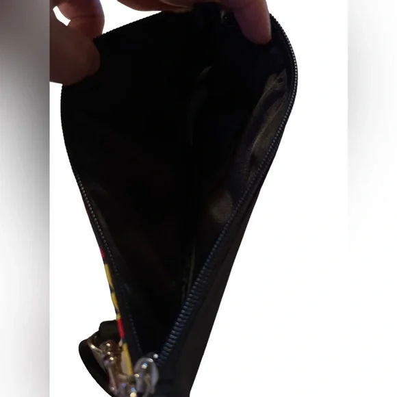 EUC Vintage Mickey Mouse Wristlet - Picture 4 of 4